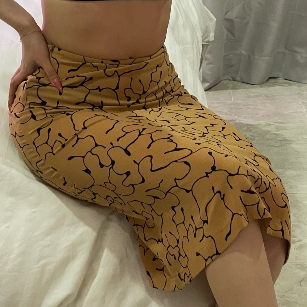custom tailored midi skirt